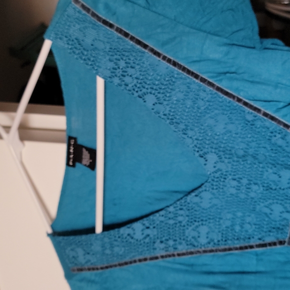 Teal FANG Blouse - Picture 2 of 8